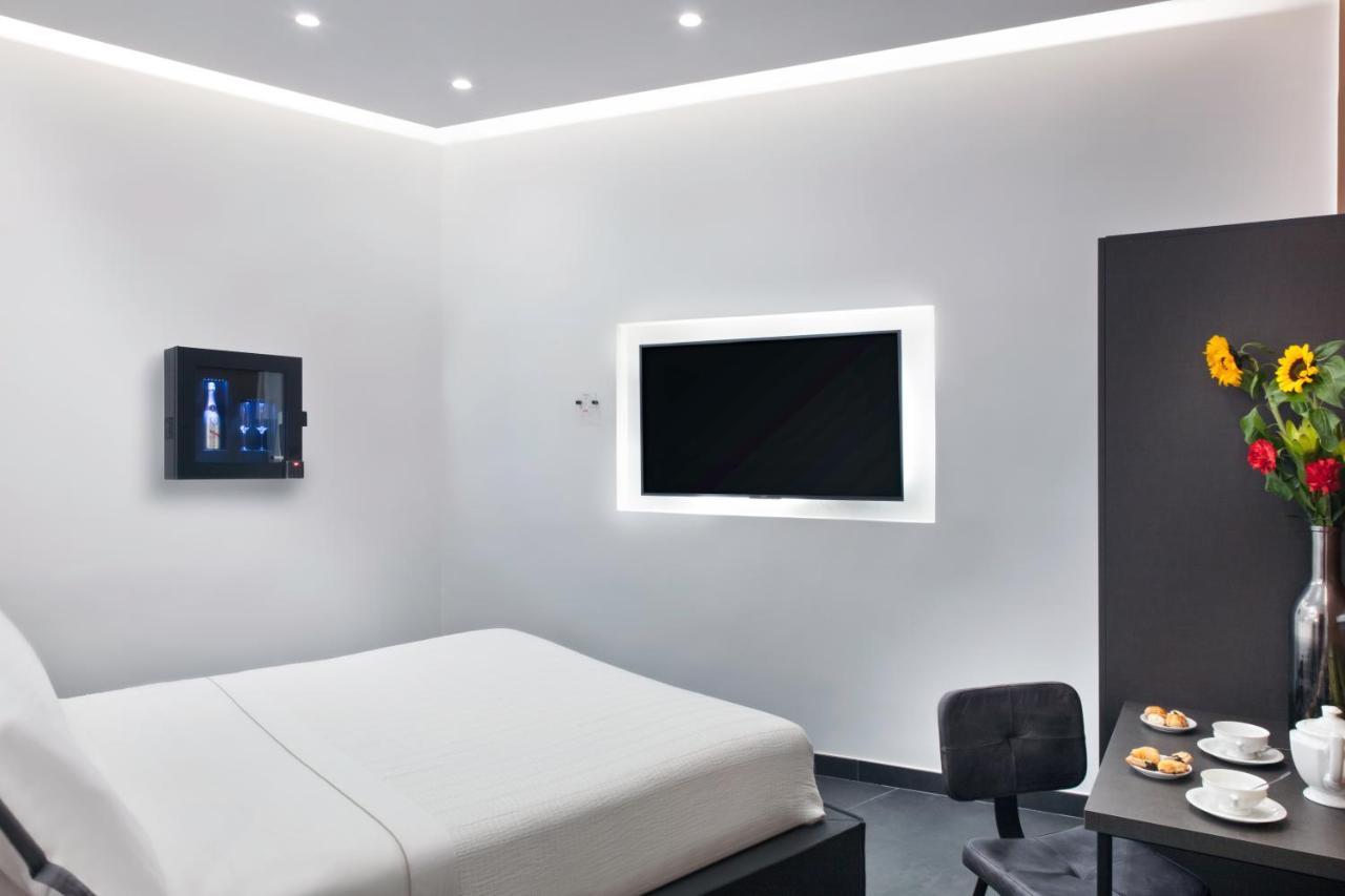나폴리 Le Stanze Del Barone B&B 외부 사진