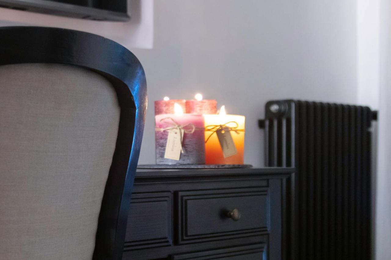 나폴리 Le Stanze Del Barone B&B 외부 사진